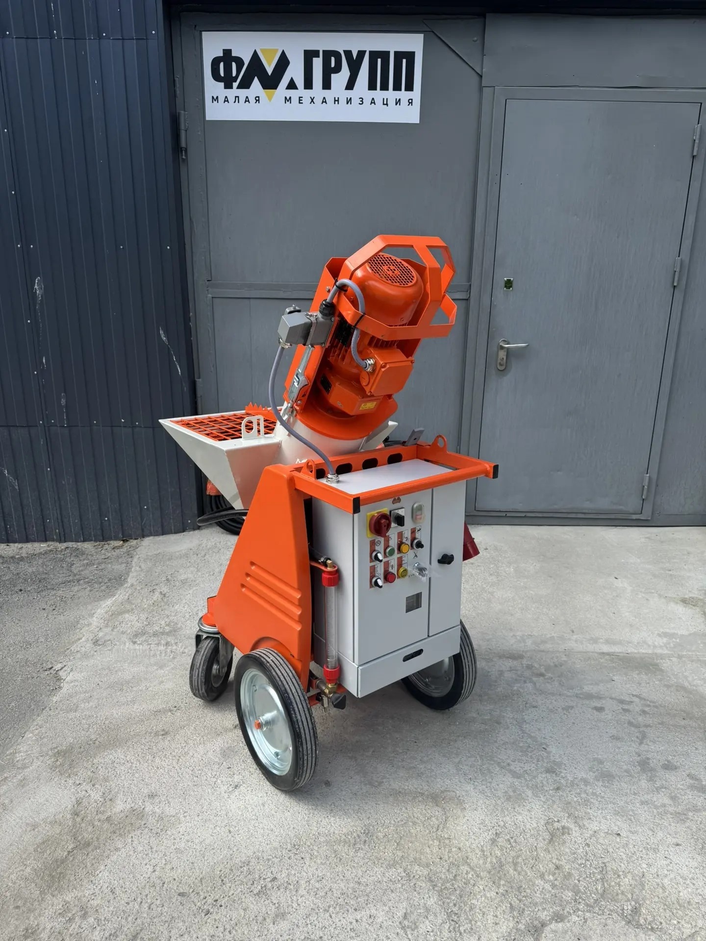 Штукатурная станция AVRORA XL 230/400 FU 6.05 кВт 